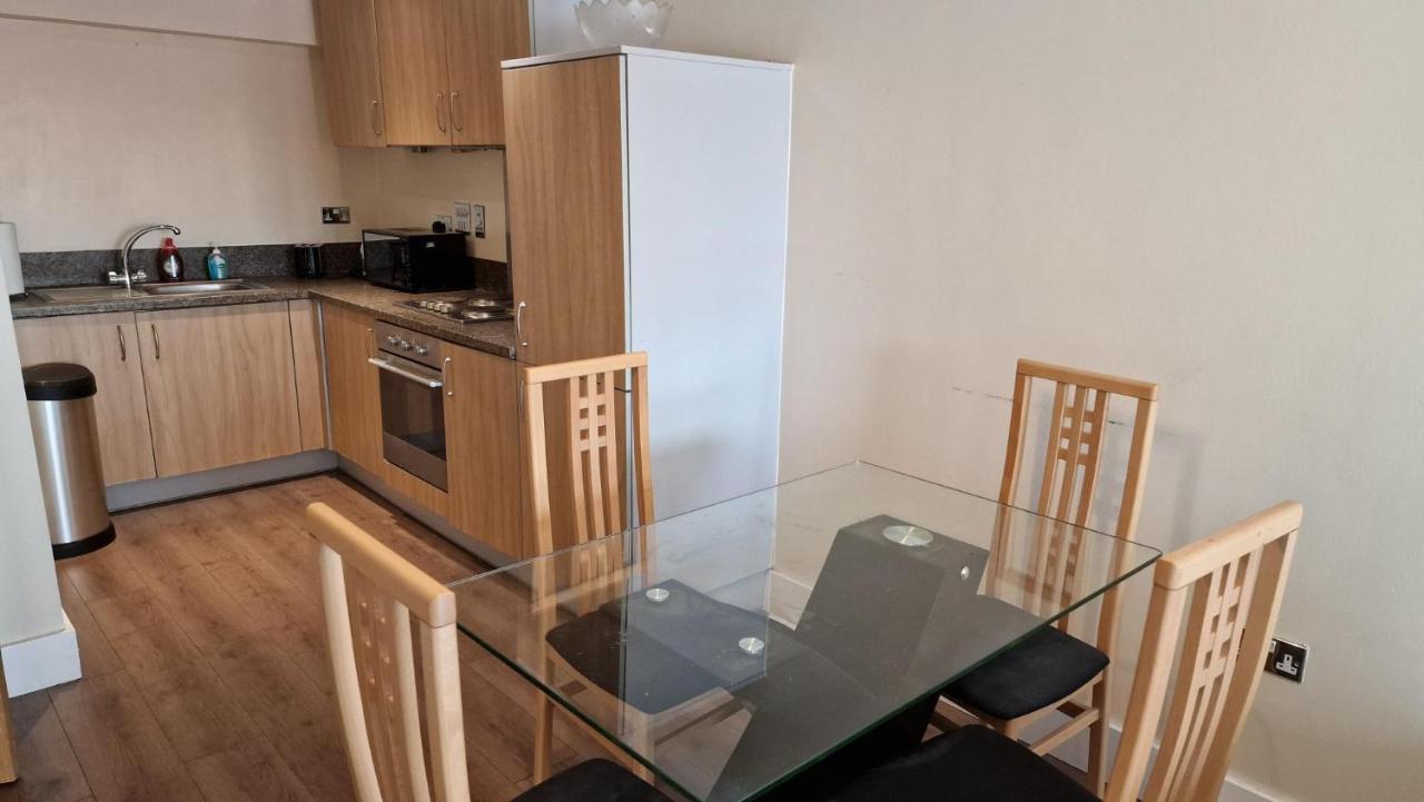 Two Bedroom Apartment, Birmingham City Centre B1 Zewnętrze zdjęcie
